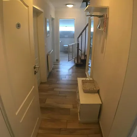 Apartment Kinderfreundliche Nemo Fuer 6 Personen Burg auf Fehmarn